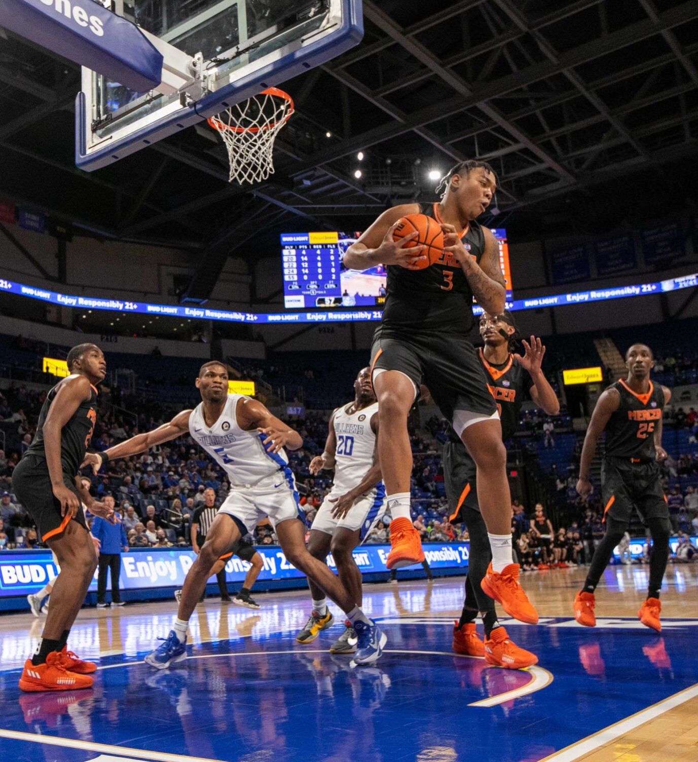 Billikens take on Bears at Chaifetz